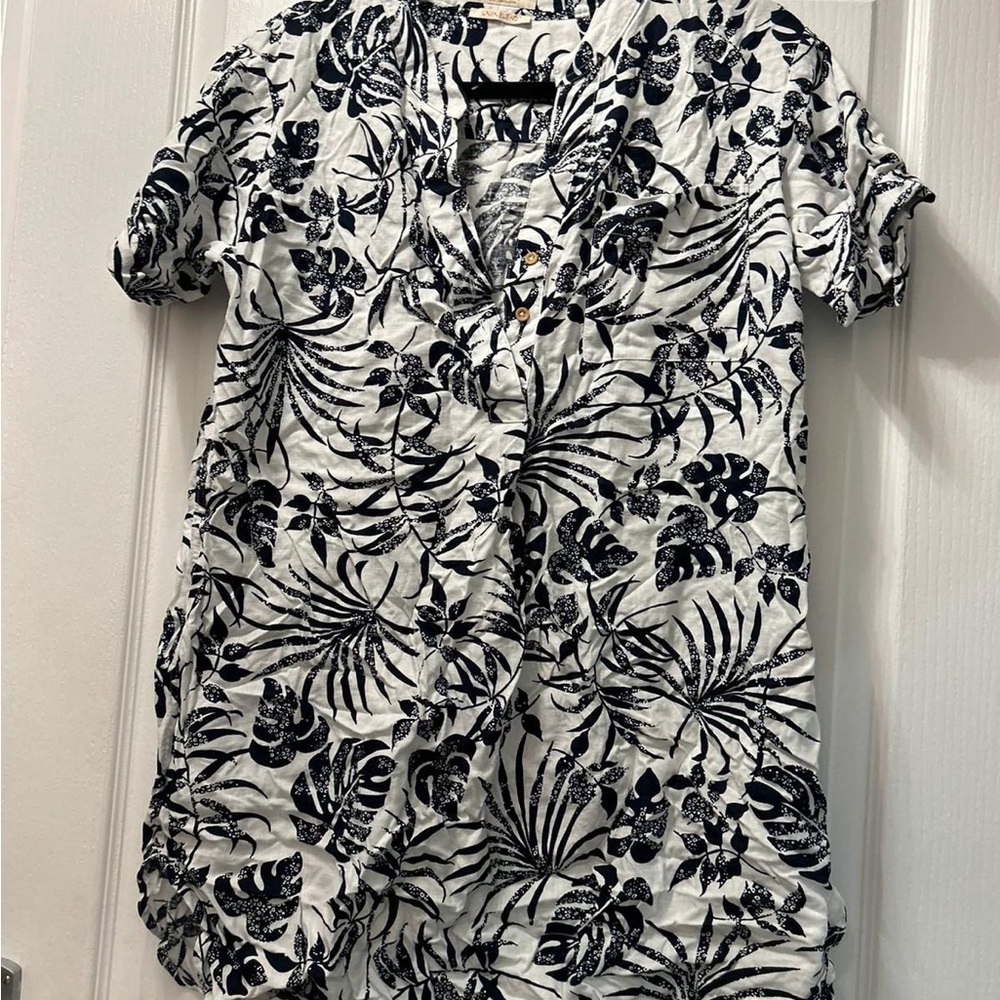 Floral Black and White Button-Up Shirt